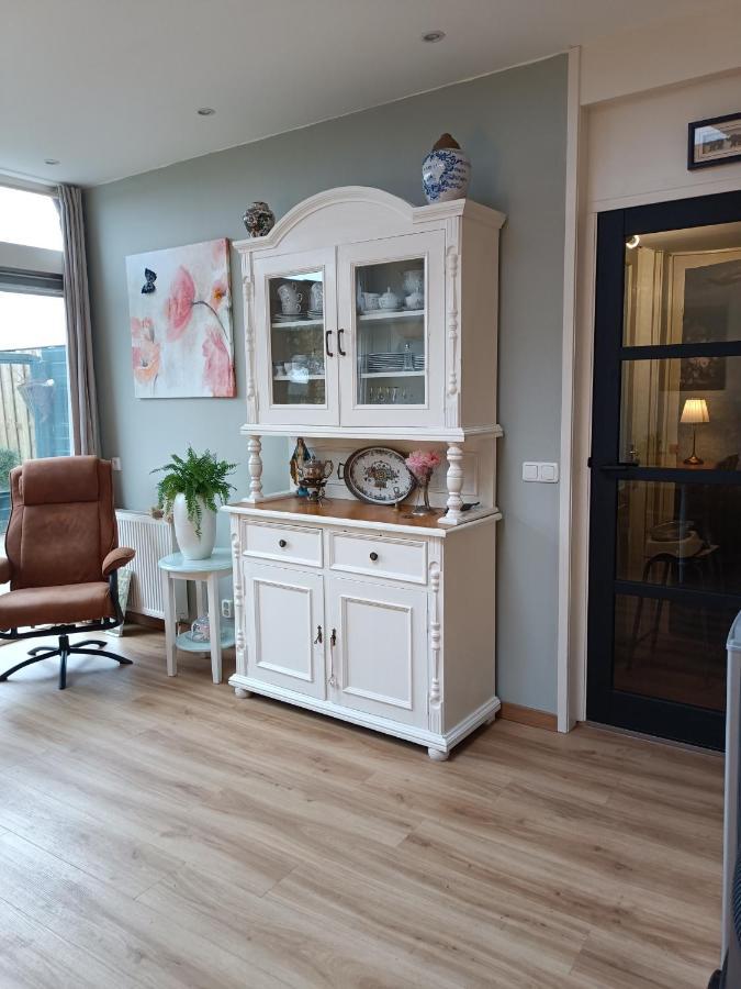 Familie Postma B&B Anjum Екстериор снимка